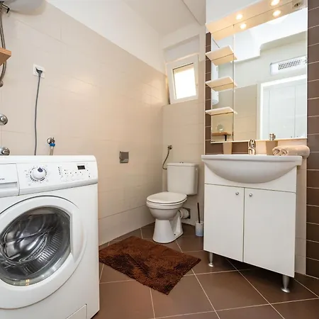 Relja Legacy زادار