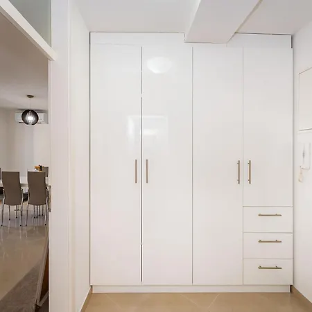 Relja Legacy דירה זאדאר