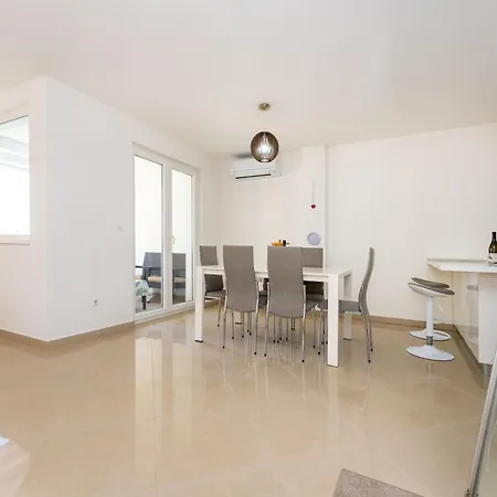 Relja Legacy Apartman Zadar
