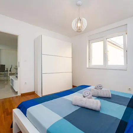 דירה Relja Legacy זאדאר